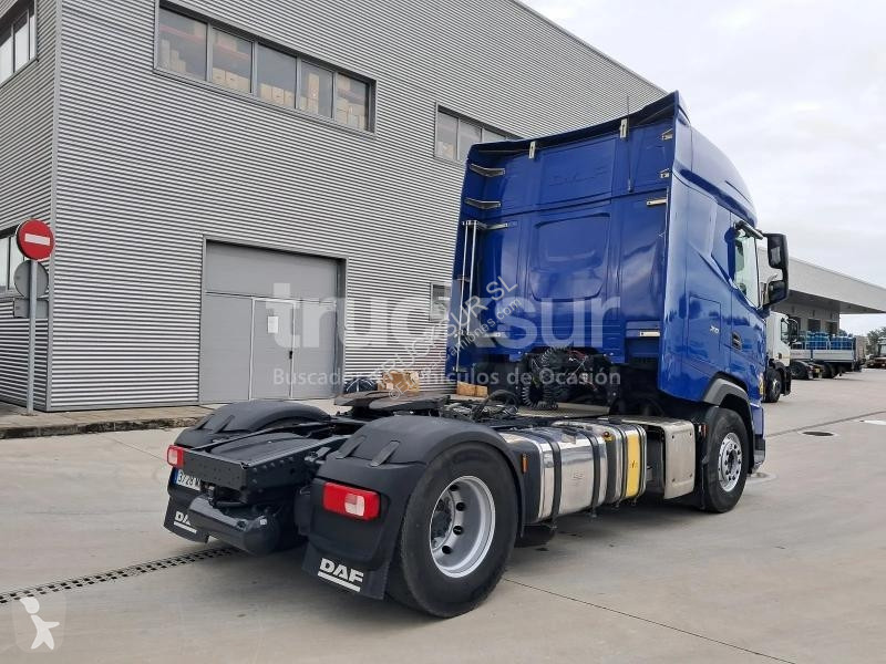 DAF XG530FT EQUIPO HIDRAULICO tractor unit