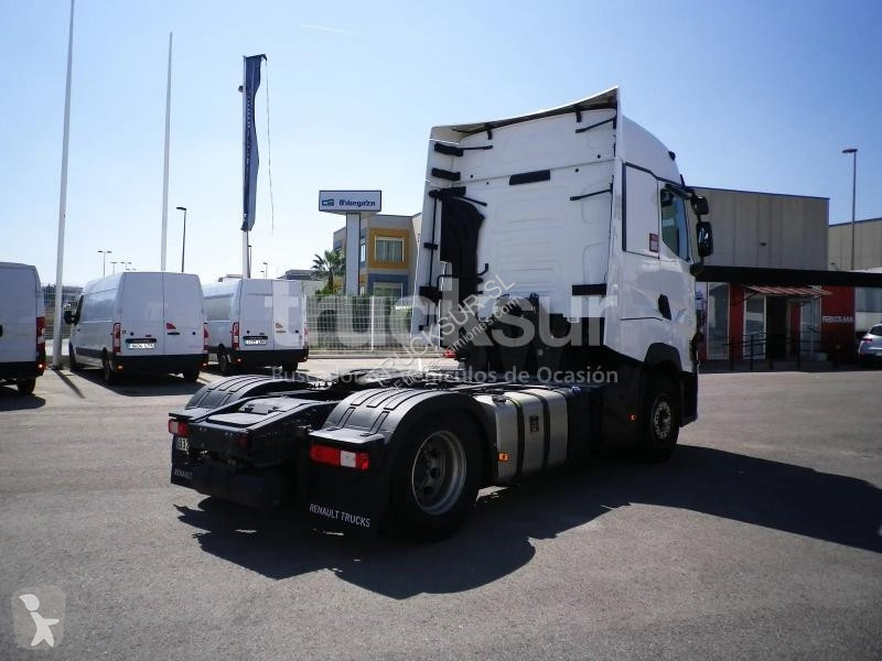Renault T520 HIGH SLEEPER CAB EVO tractor unit