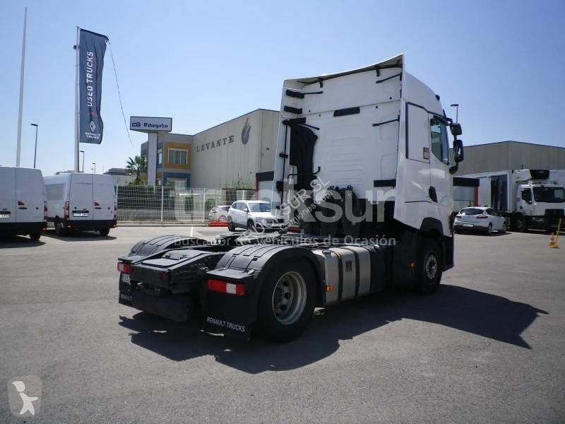 Renault T520 HIGH SLEEPER CAB EVO tractor unit