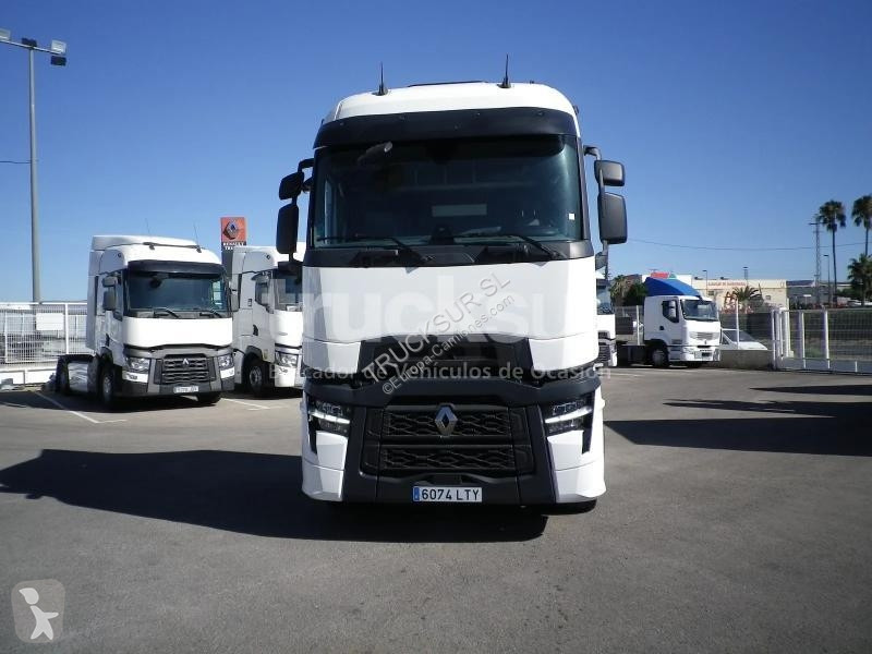 Renault T520 HIGH SLEEPER CAB tractor unit