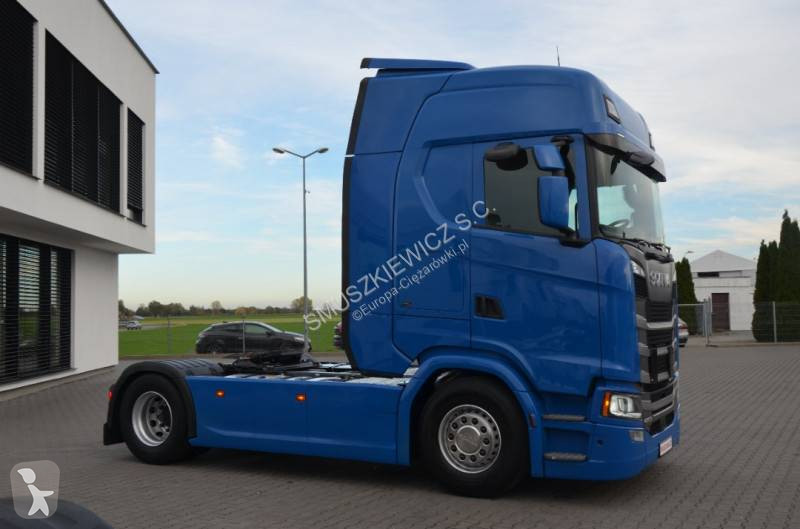 Scania 450 tractor unit