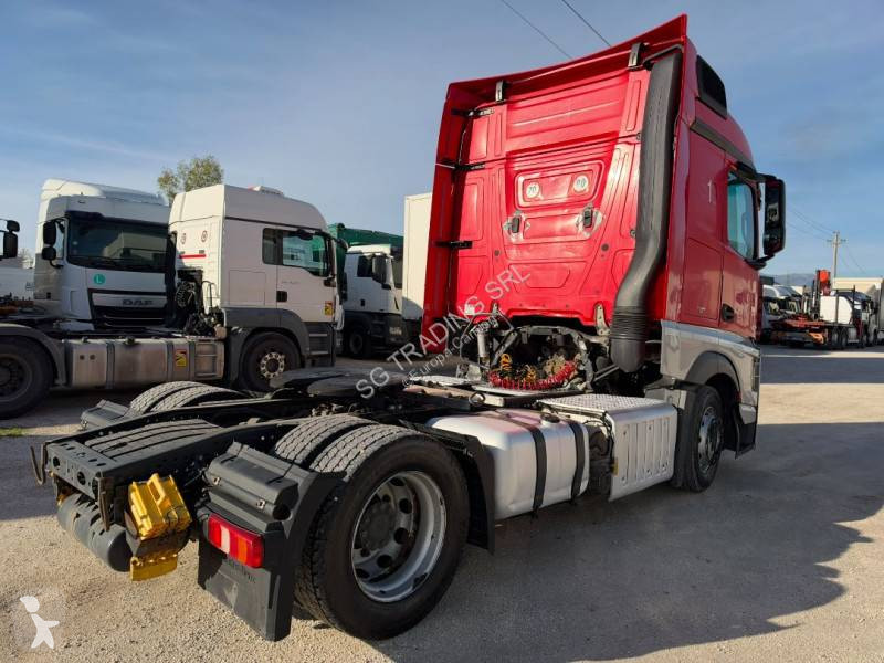 Mercedes 1845 tractor unit