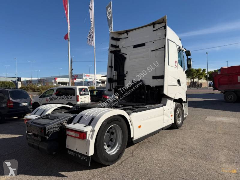 Renault 520 tractor unit