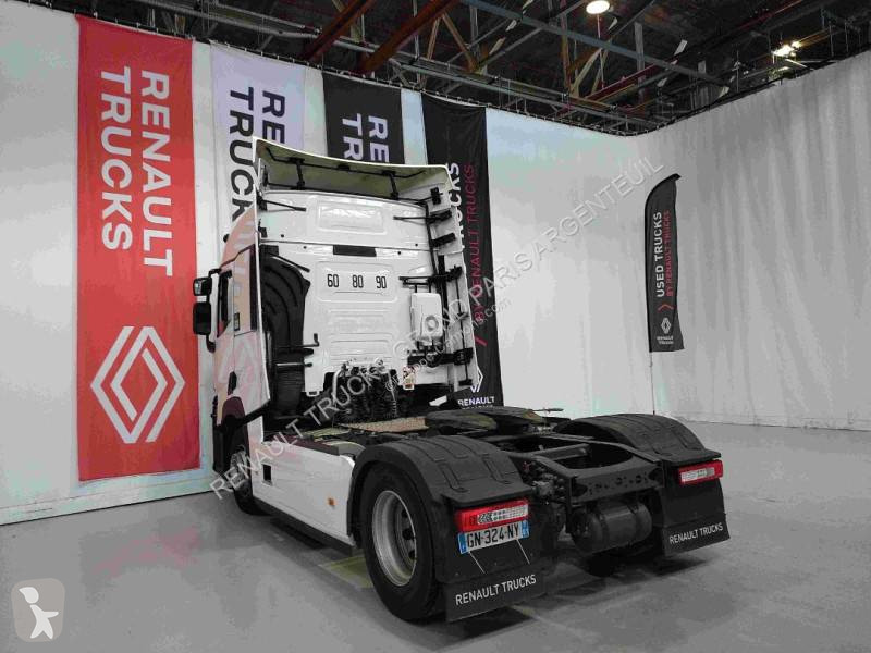 Renault 480 T4X2 E6 tractor unit