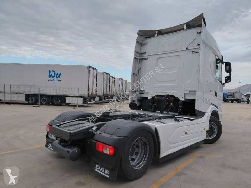 Traktor DAF 480 FT