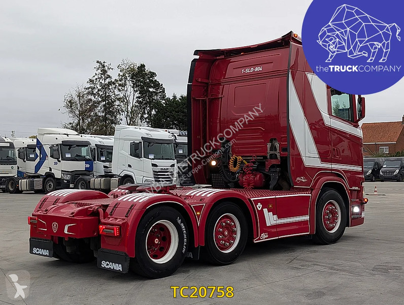 Scania 520 tractor unit