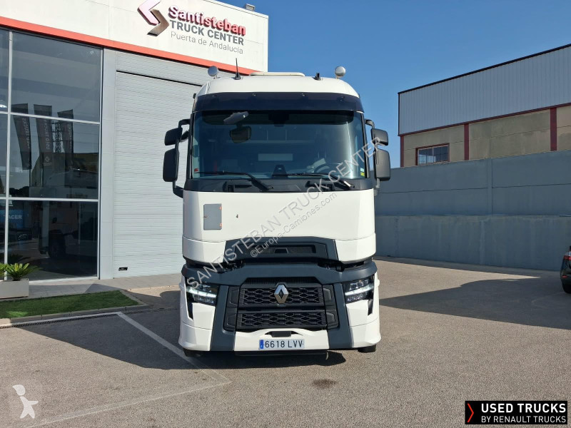 Traktor Renault