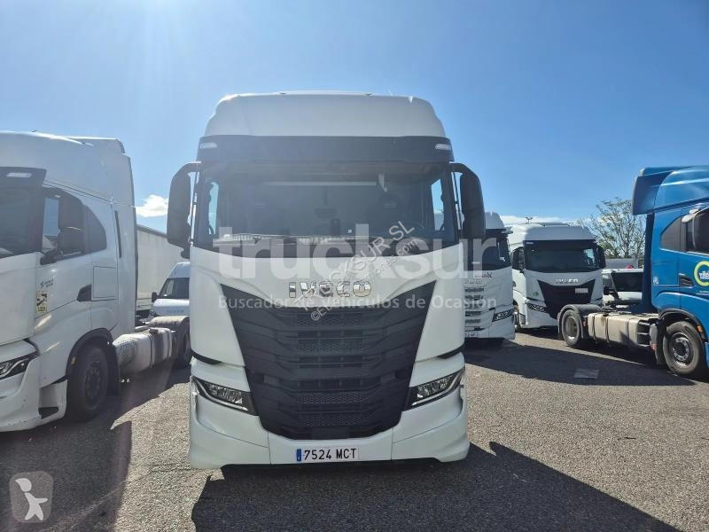 Tahač Iveco AS440S53T/P