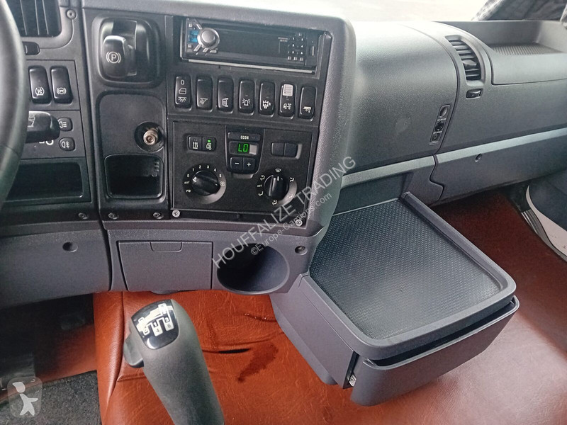 Tahač Scania 480 - manual gear box