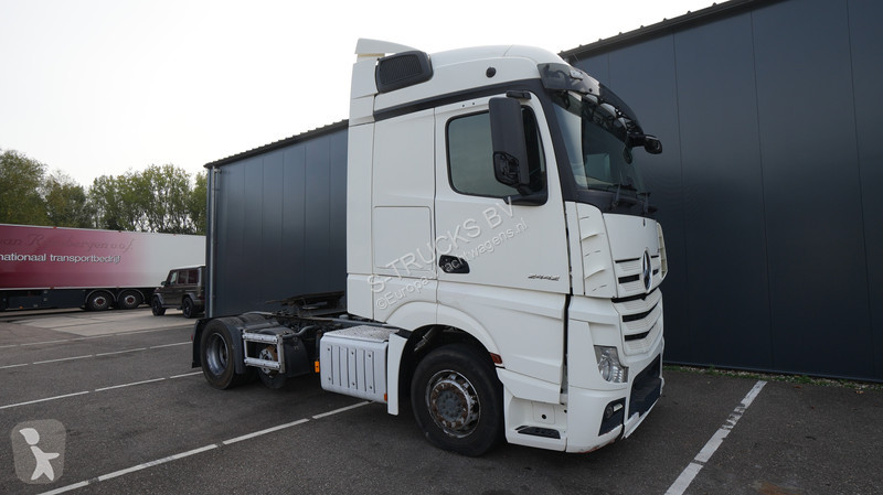 Mercedes ACTROS 2442 6x2 RHD 492.500km tractor...