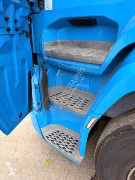 Tratores DAF 530