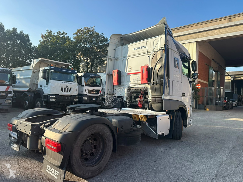 Traktor DAF 480