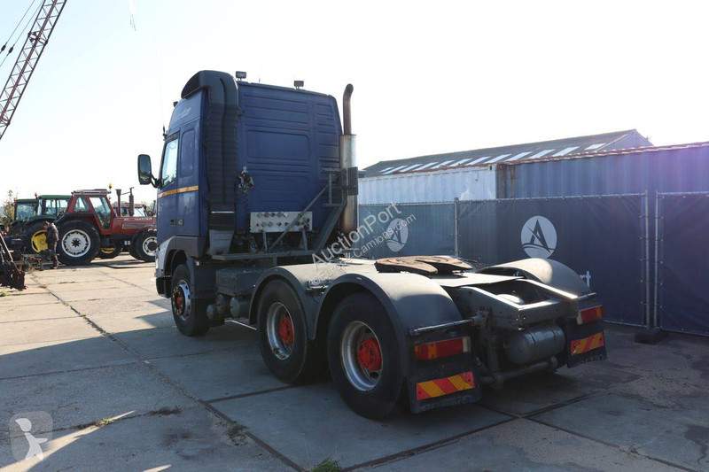 Traktor Volvo 460 Globetrotter