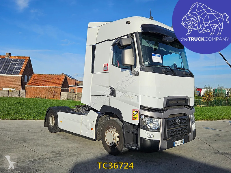 Traktor Renault T 520