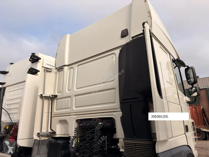 Traktor DAF XF 480 SUPER SPACE CAB / RETARDER
