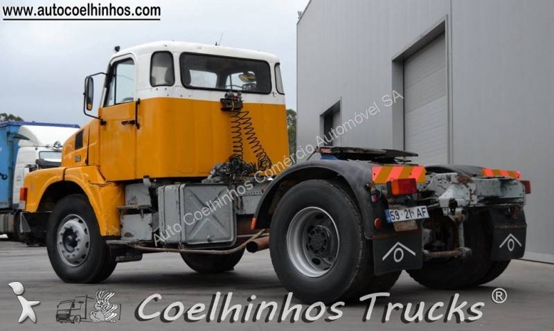 Traktor Volvo