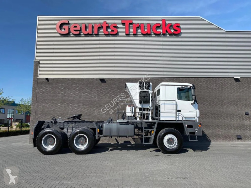 Traktor Mercedes TITAN 5 Z52-600 F TITAN 5...