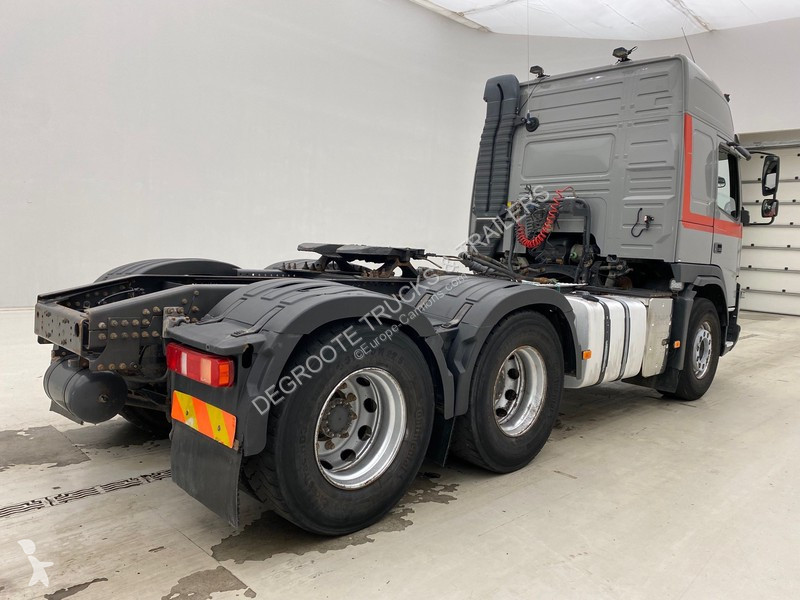 Tahač Volvo 460 - 6x4 - ADR