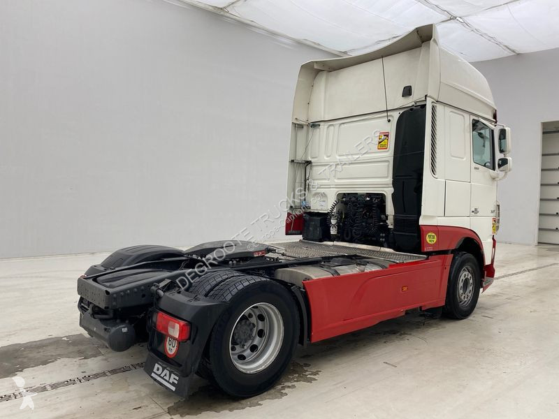 Traktor DAF 530 Super Space Cab