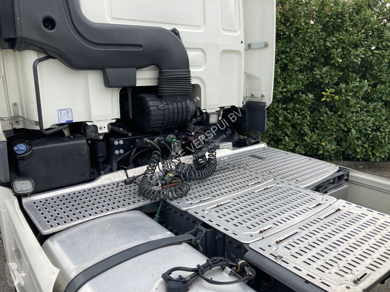 Traktor DAF 400 FT Euro6