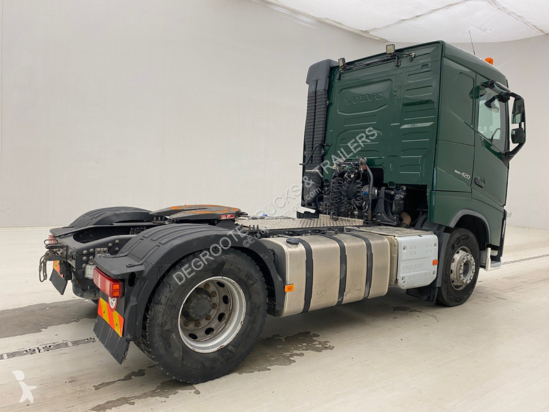 Traktor Volvo 420