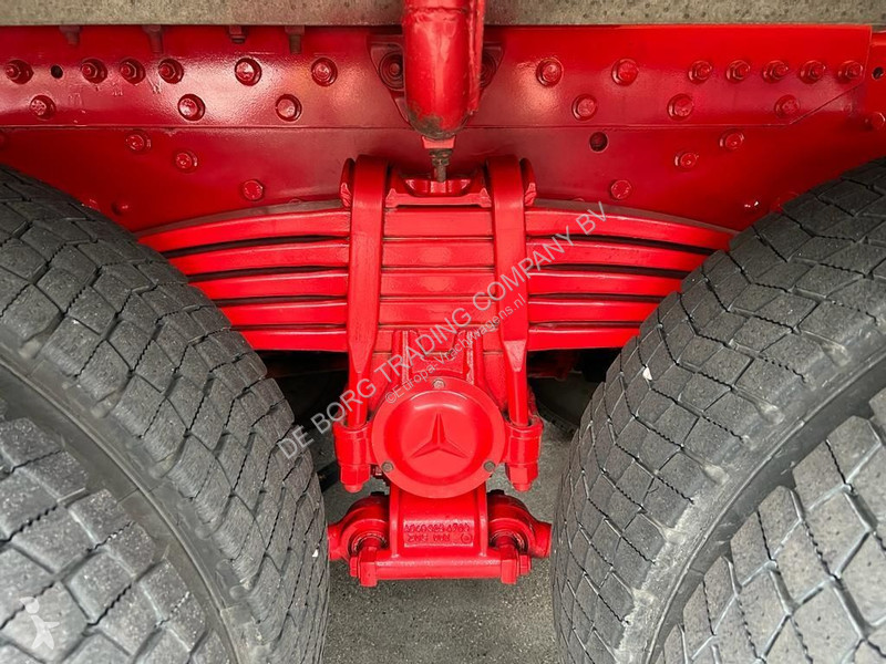 Tahač Mercedes 4160 8x6/4 SLT