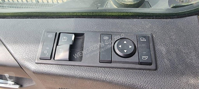 Conjunto rodoviário  Zestaw Mercedes Benz...