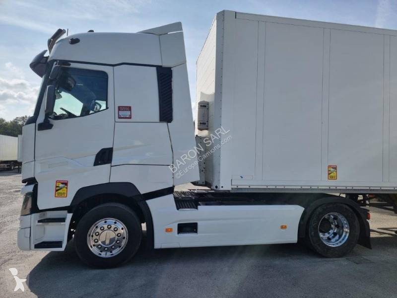 Traktor Renault