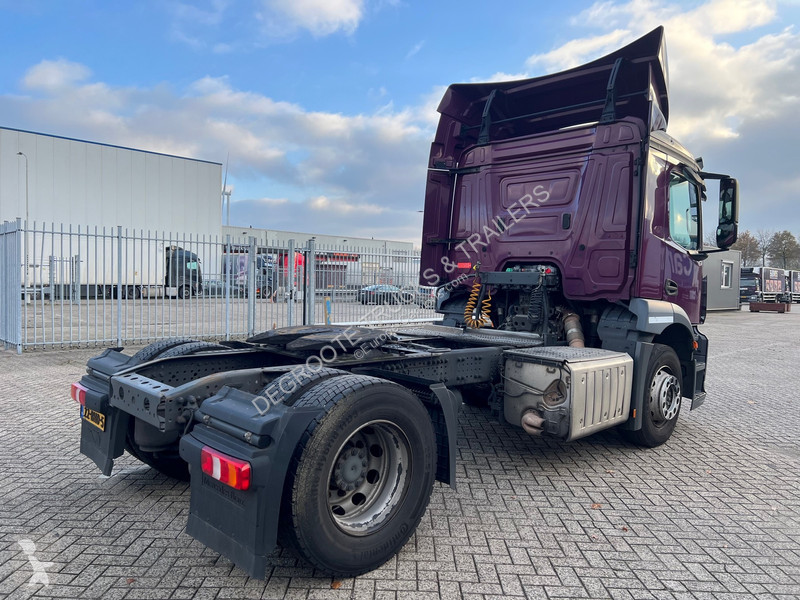 Traktor Mercedes 1836