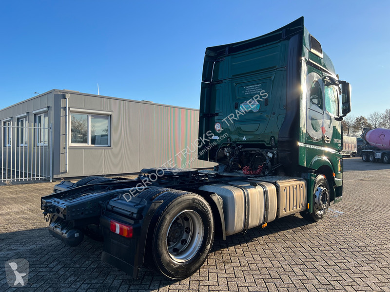 Trattore Stradale Mercedes 1845 BigSpace