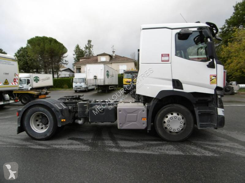Traktor Renault