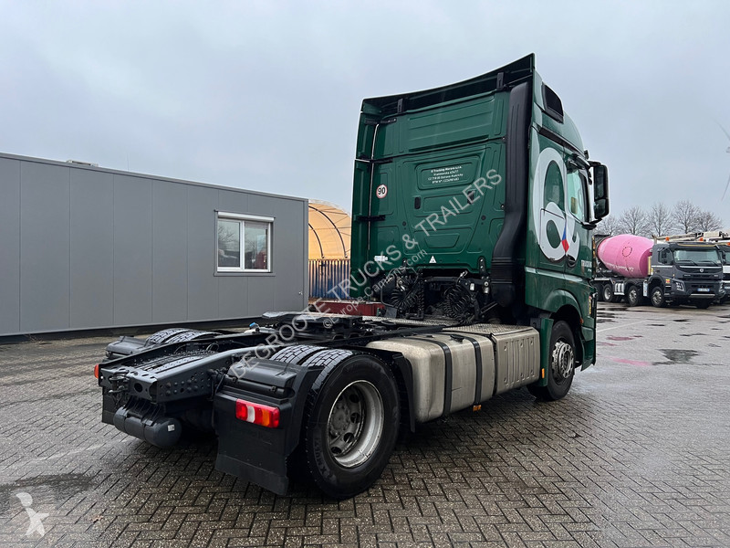 Traktor Mercedes 1845 BigSpace