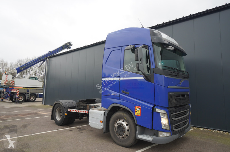 Traktor Volvo 420 ADR EURO 6 733.000km