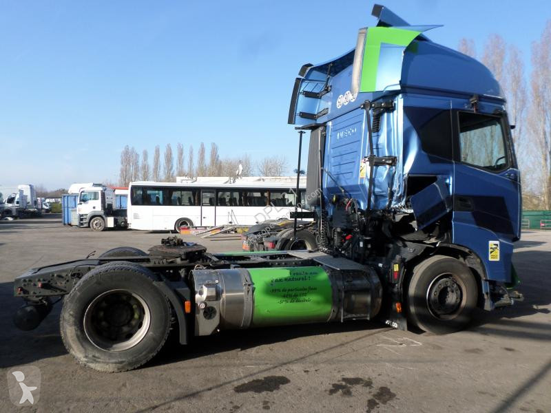 Tracteur Iveco S-WAY 460NP