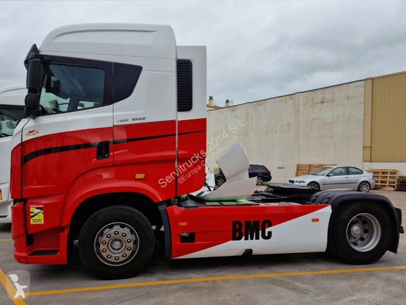 Tracteur BMC
