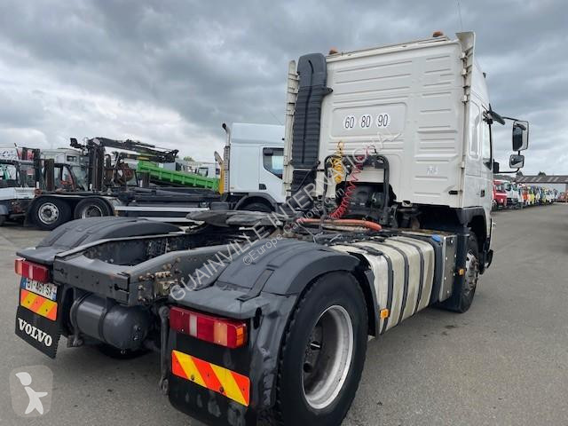 Traktor Volvo 450