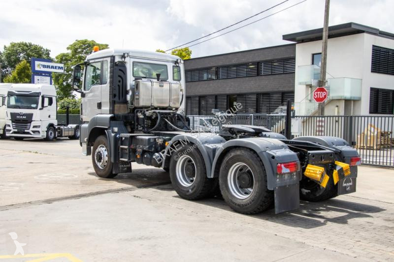 Traktor MAN 26.470 6X6H+HYDR