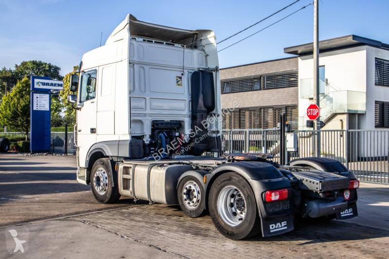 Traktor DAF 450-6X2