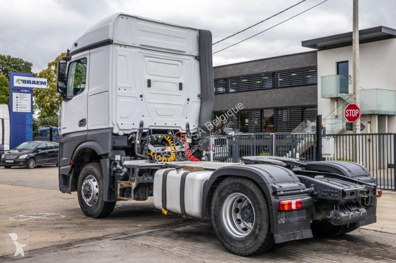 Traktor Mercedes 1846 HAD + HYDR