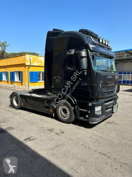 Traktor Iveco