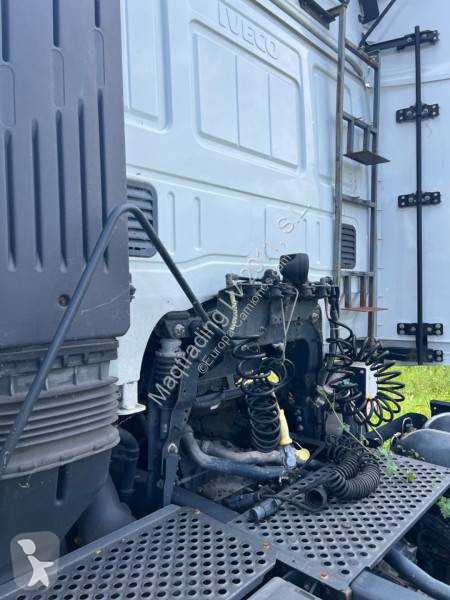 Traktor Iveco