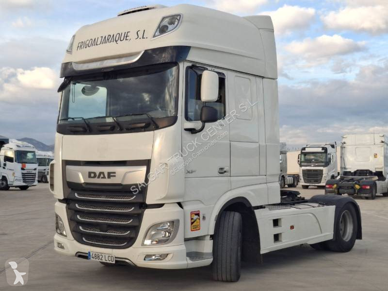 Tracteur DAF