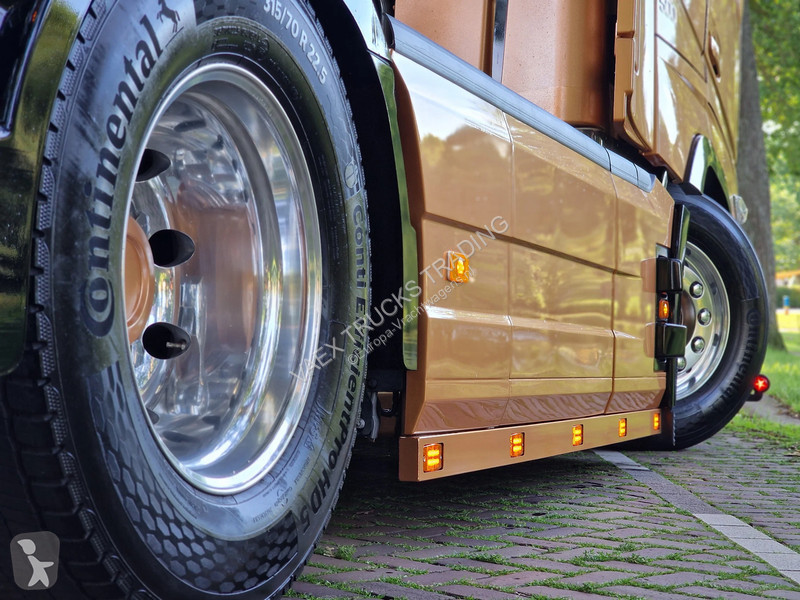 Traktor Volvo 13500 Aero Globetrotter XL 4x2 -...