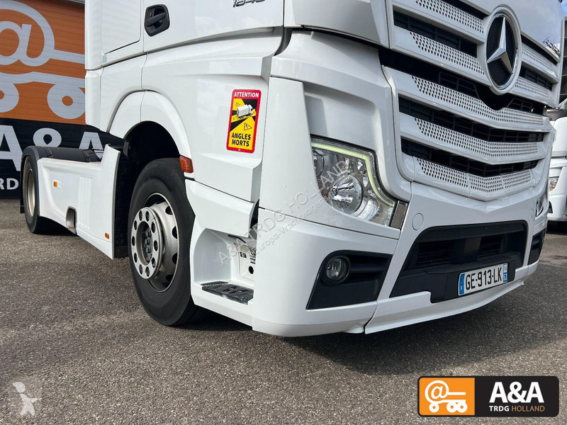 جرار Mercedes ACTROS 1845