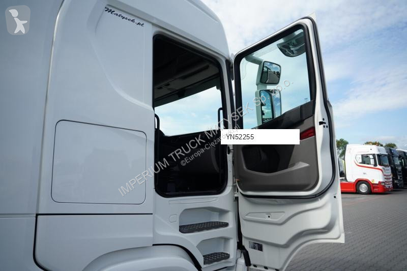 Tahač Scania S 450