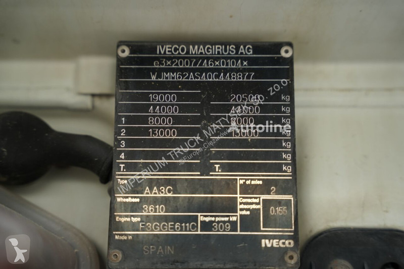 جرار Iveco 420