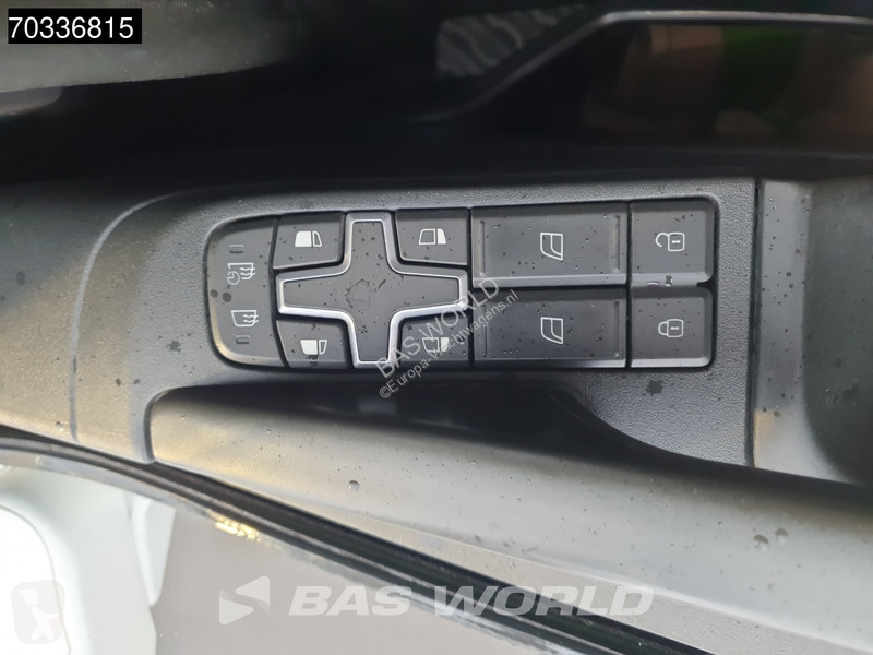 Volvo 750 6X2 Retarder Full-Air 2x Tanks...