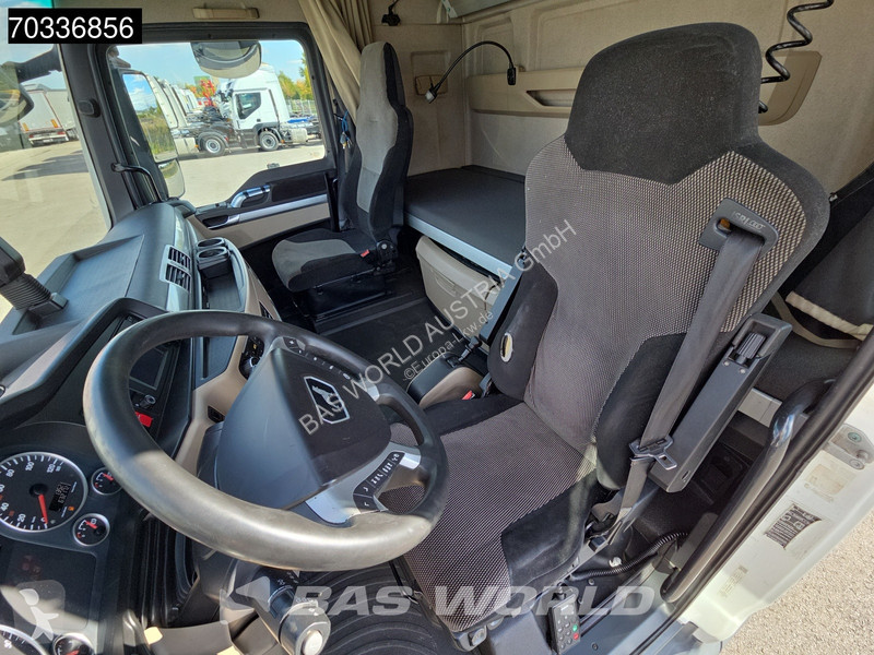 Tahač MAN 18.500  4X2 XXL Mega Hebesattel...