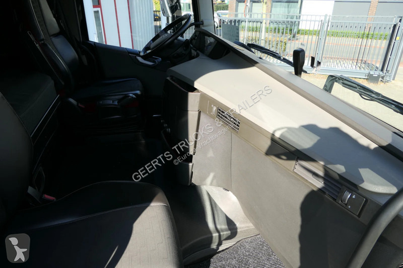 Traktor Volvo 500 | I-PARK-COOL | 2 Tanks |...