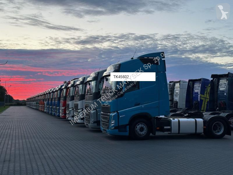 Traktor DAF XF 530